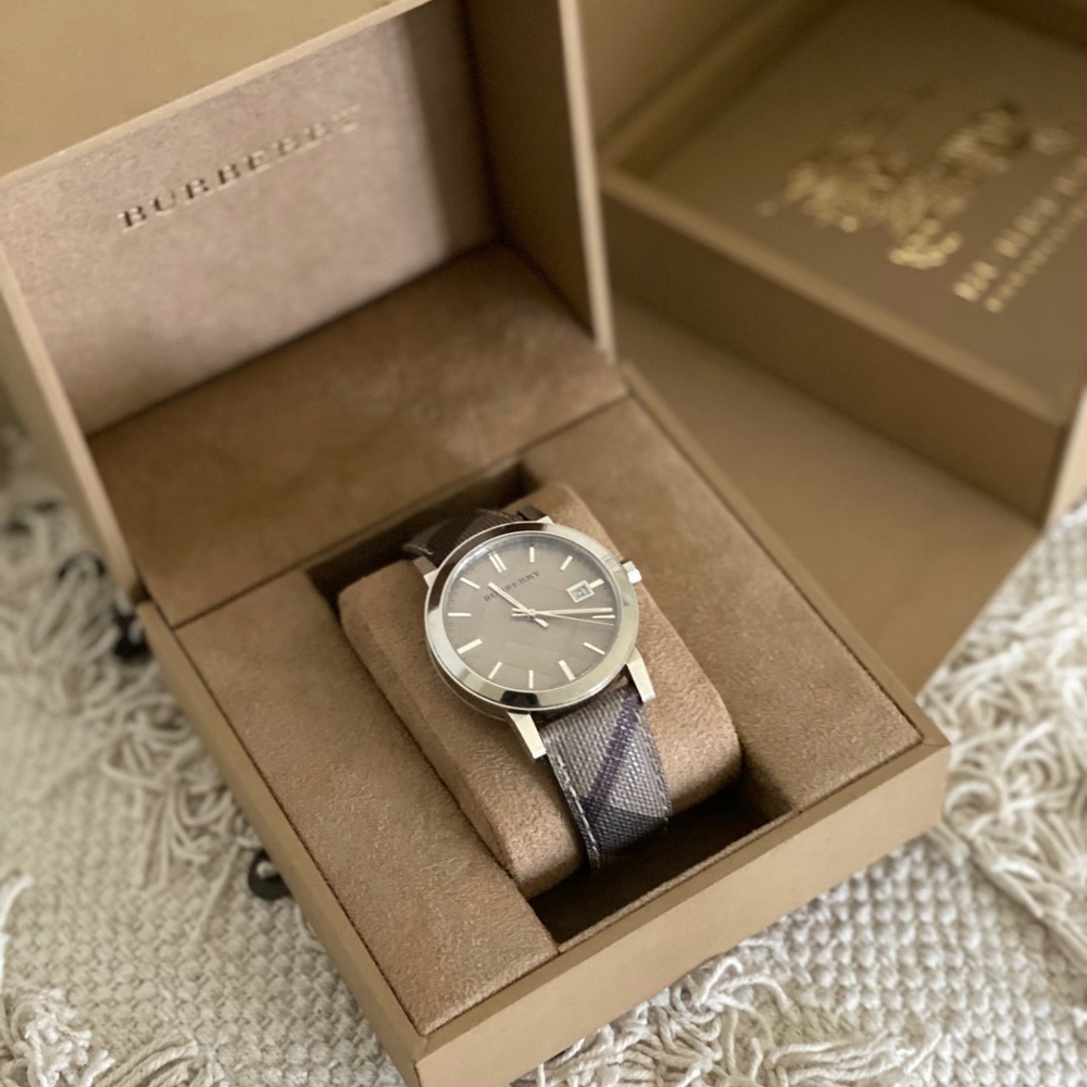 BURBERRY watch